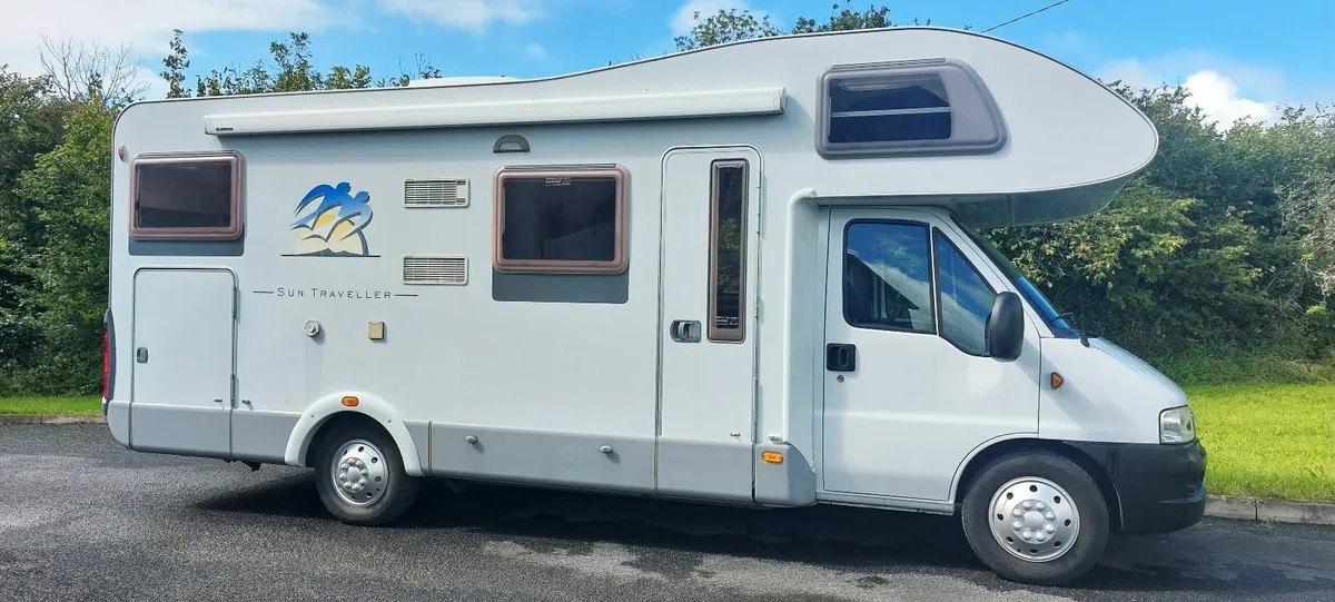 2006 KNAUS SUN TRAVELLER MOTORHOME - Image 1