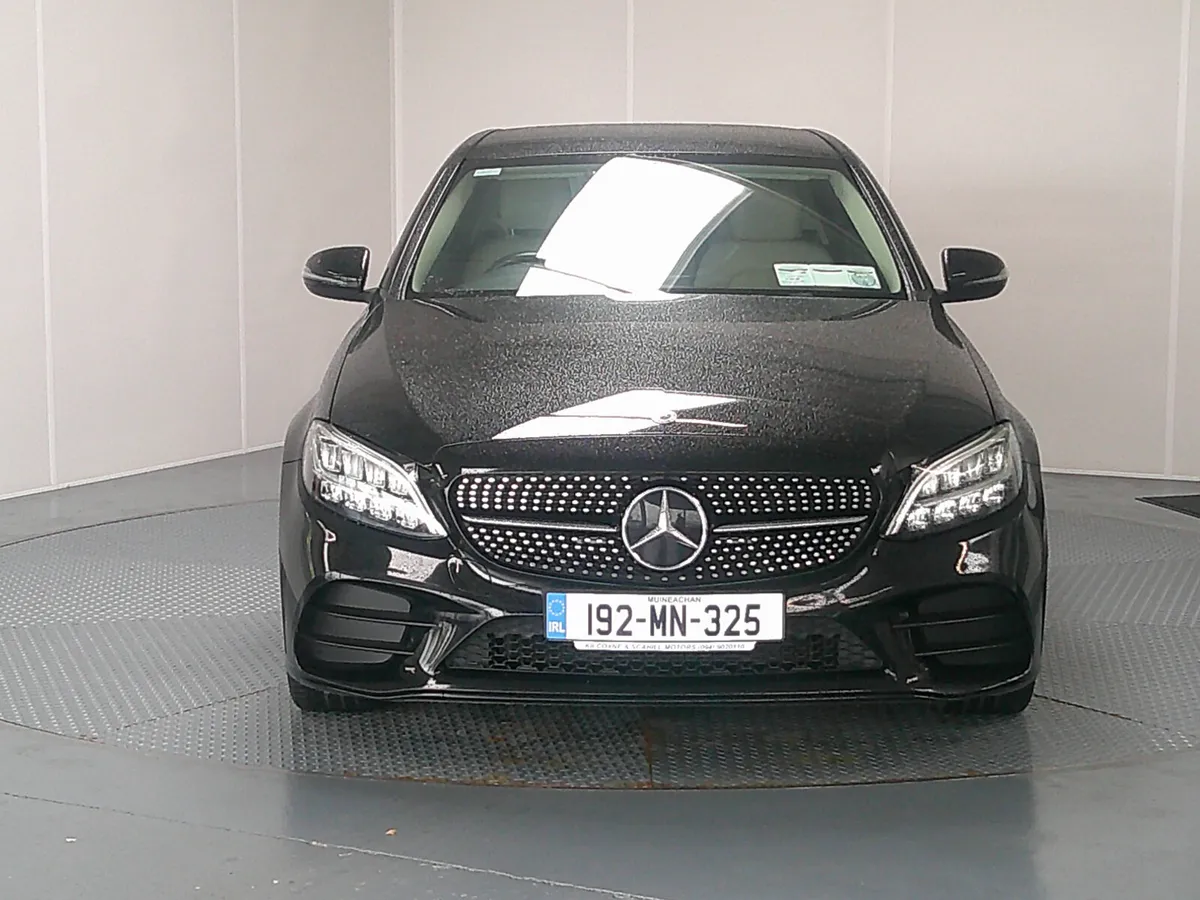 Mercedes-Benz C-Class 2019 - Image 2