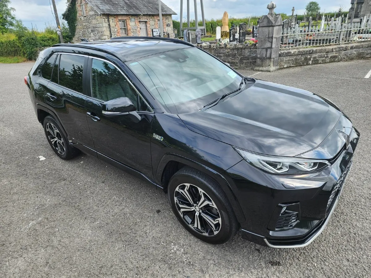 SUZUKI ACROSS  PHEV 2021 with warranty - Image 1