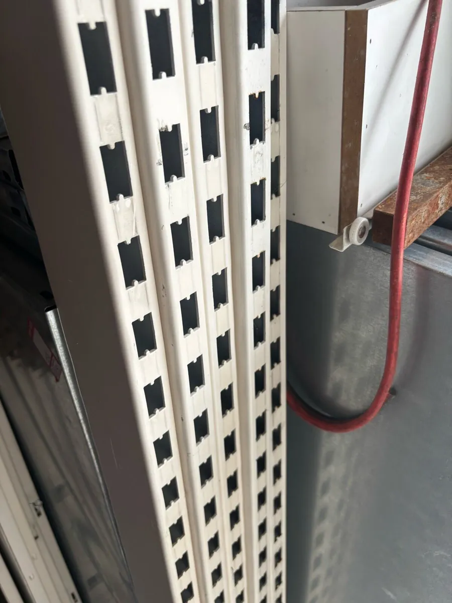 Shop Shelving Tego  Metall in excellent condition - Image 4