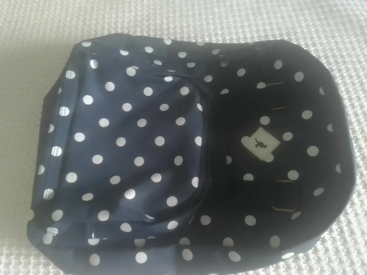 KANGOL NAVY and WHITE TRAVEL BACKPACK as NEW - Image 2