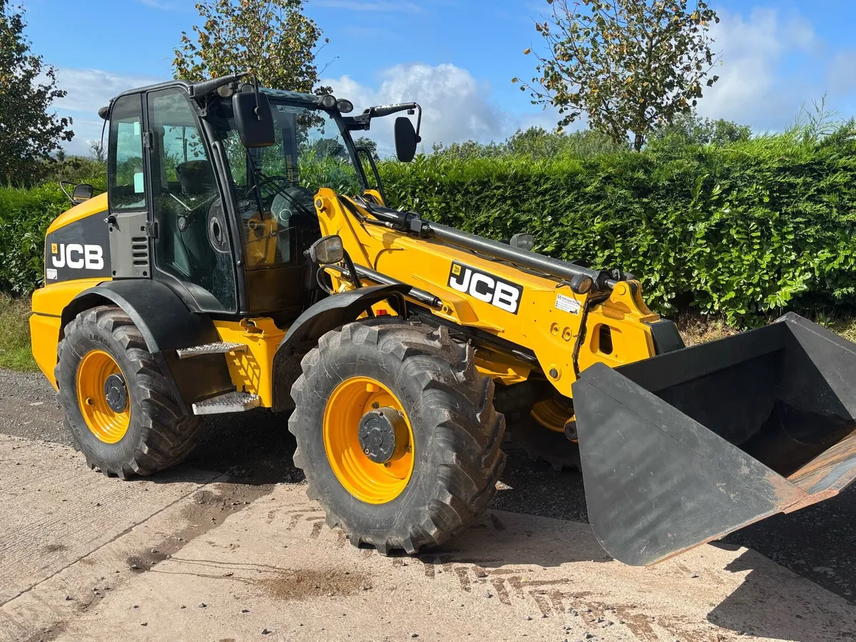 Jcb TM 320 - Image 4