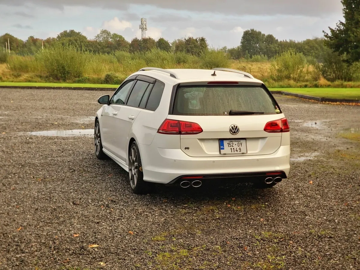 Volkswagen Golf R estate DSG - Image 3