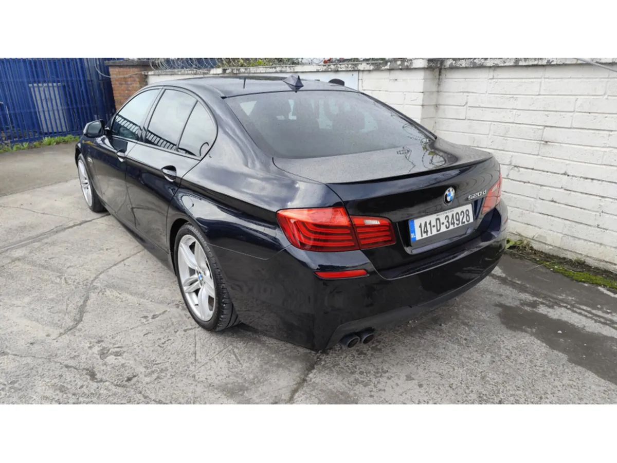 BMW 5-Series 2014 520D F10 M SPORT - Image 4