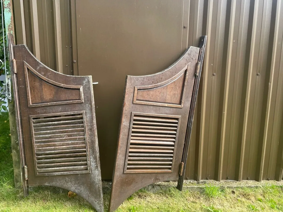 Saloon doors - Image 2