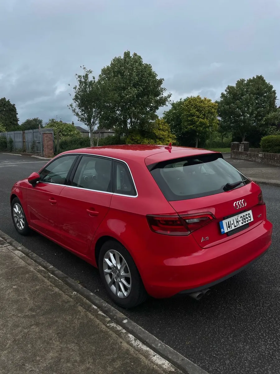 AUDI A3 TFSI AUTOMATIC - Image 2