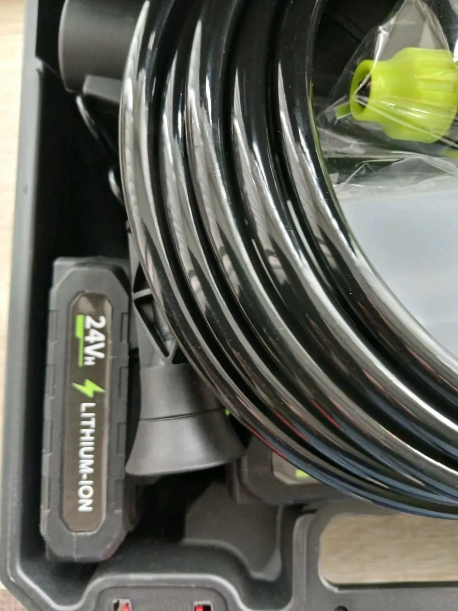 LEAF BLOWER/VAC - Image 2