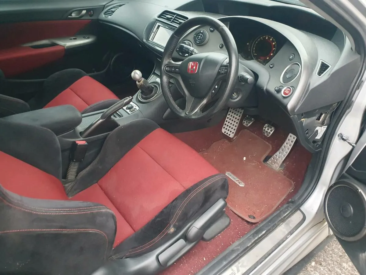 Honda civic type r - Image 3