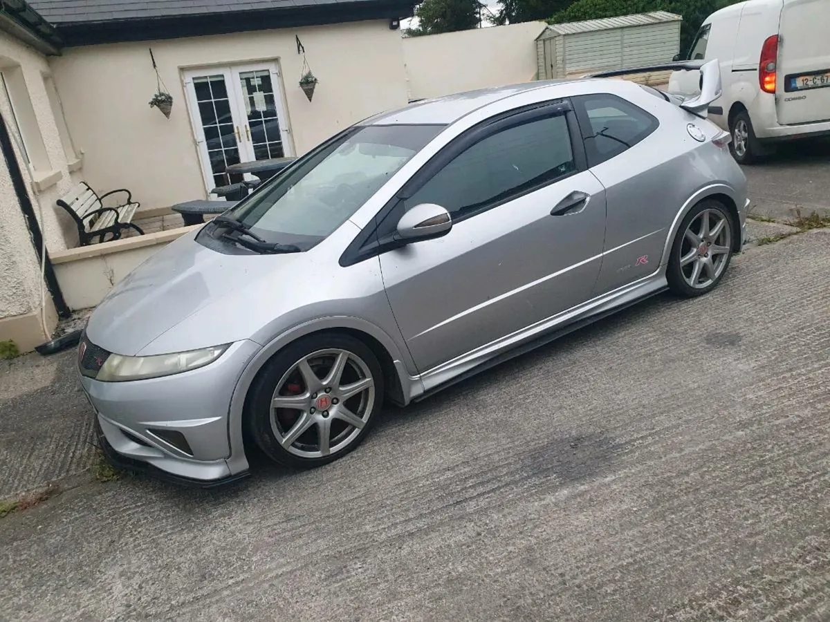 Honda civic type r - Image 1