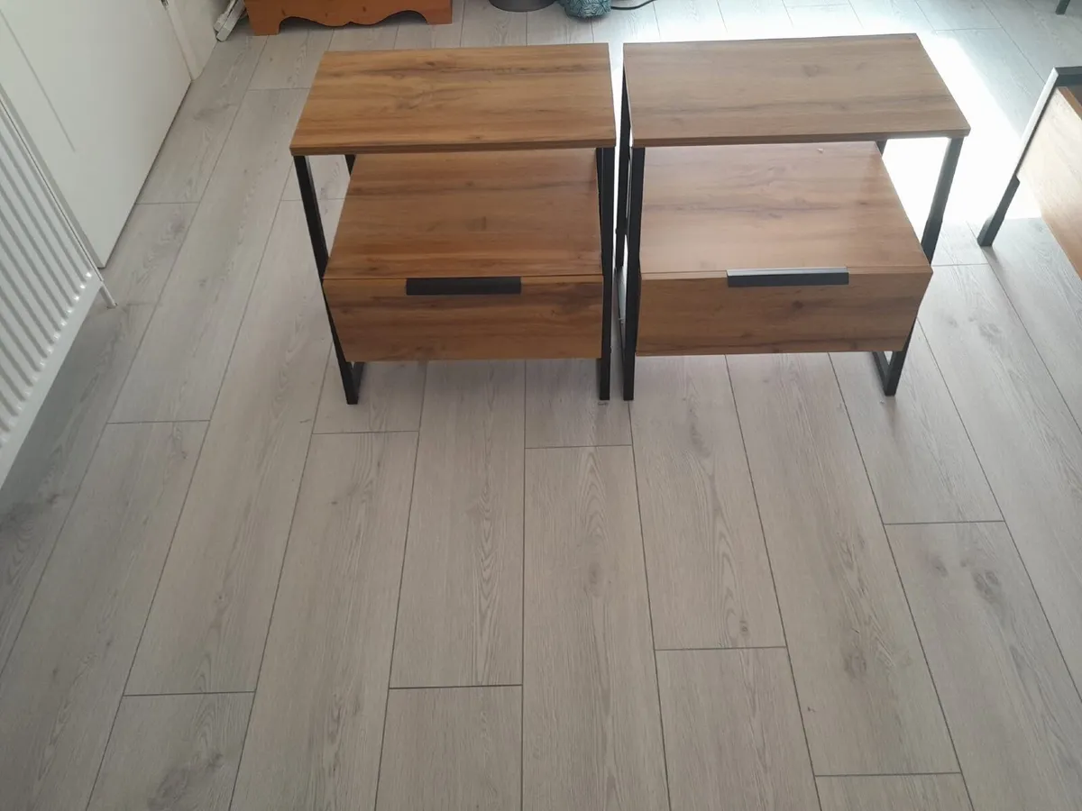 Bedside tables - Image 2