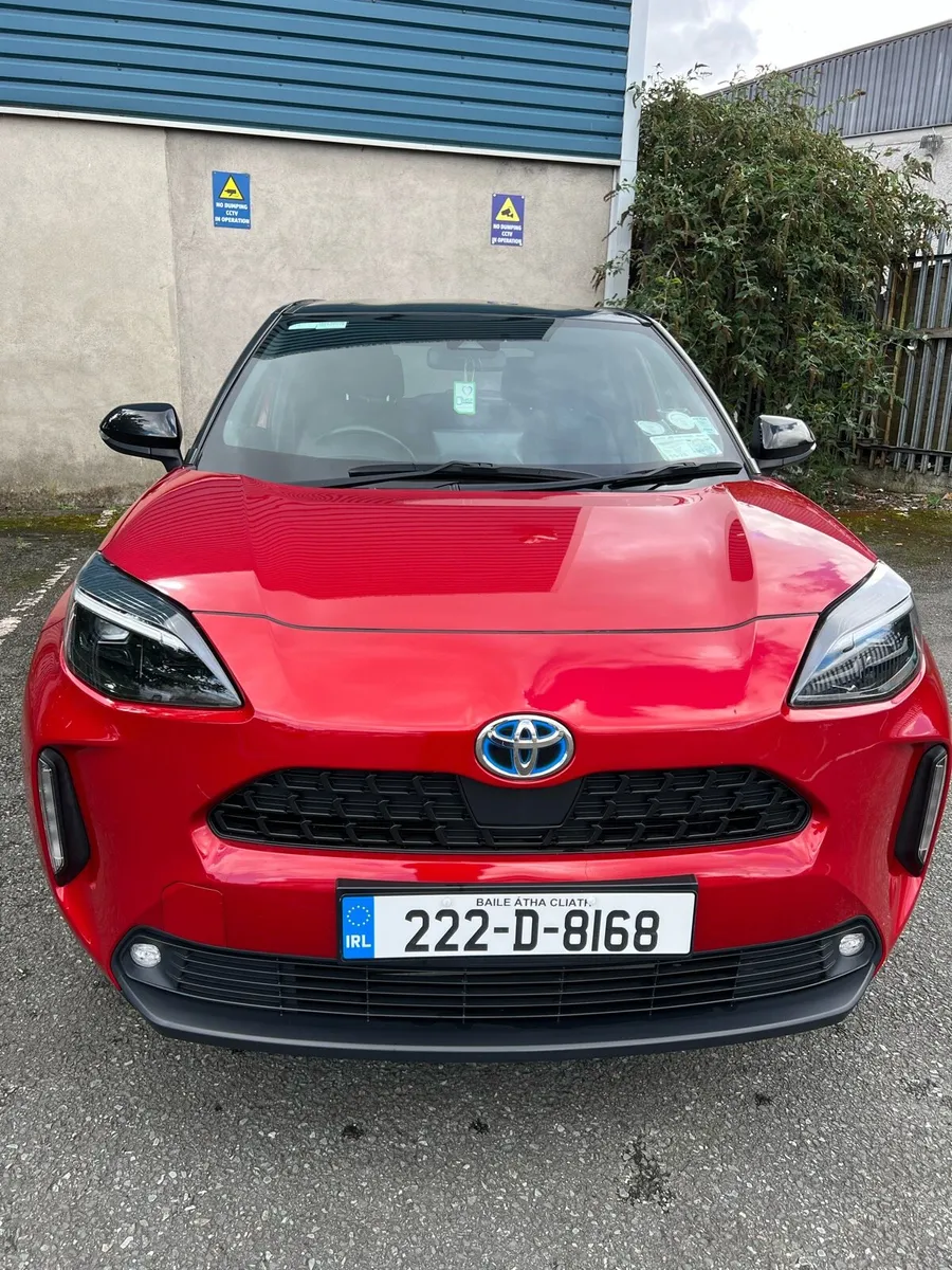 Yaris Cross Hybrid Automatic 16500 km only - Image 1