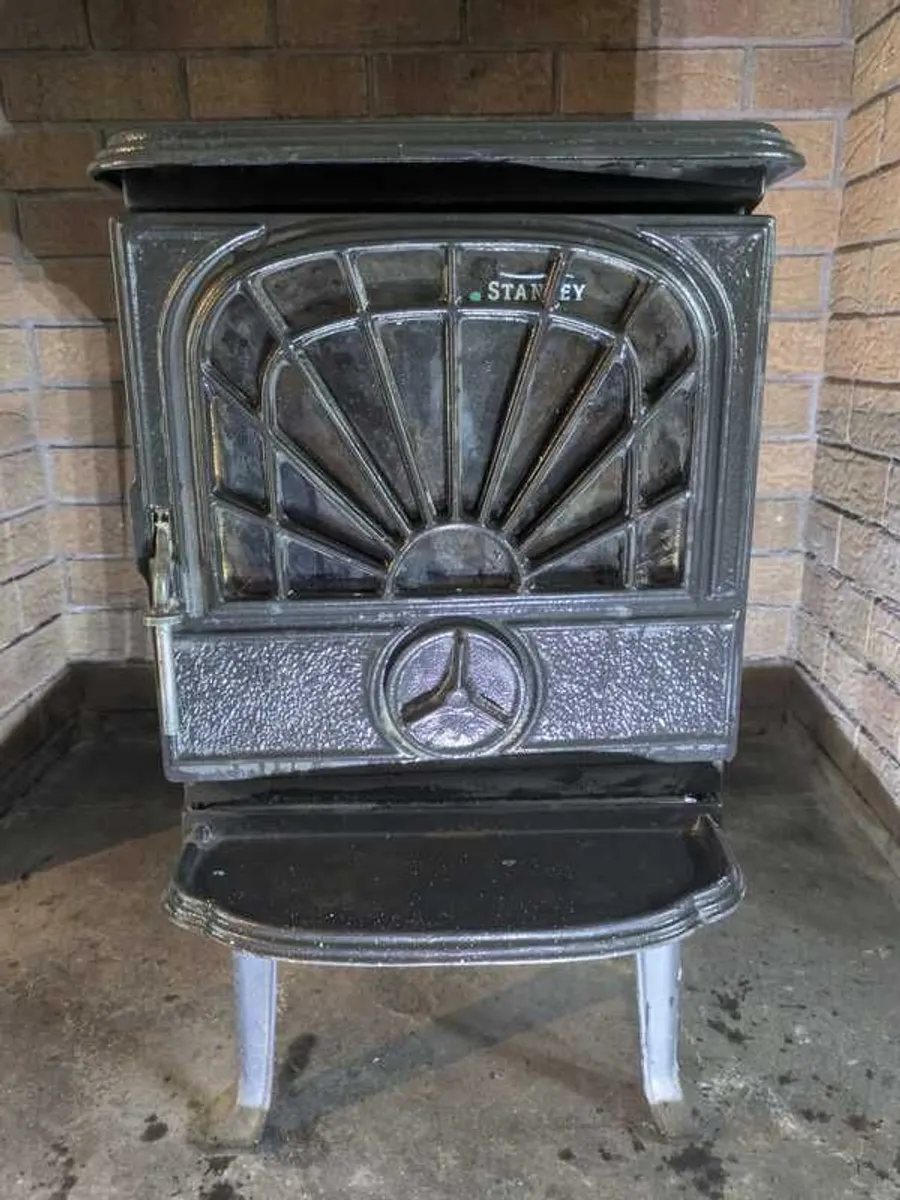 Waterford Stanley cast-iron wood stove plus extras - Image 1