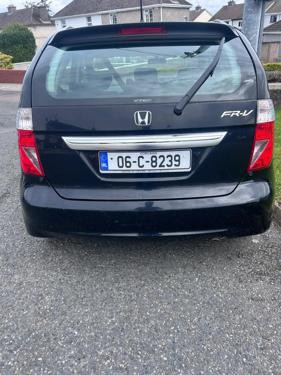 Honda FRV - Image 3