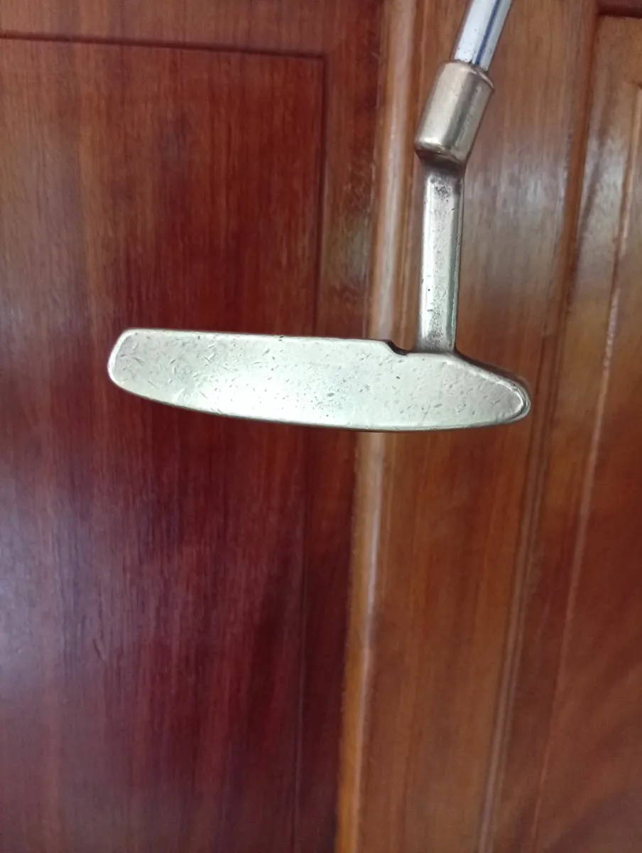 Ping 34 inch Original Anser Putter -New Ping Grip - Image 1