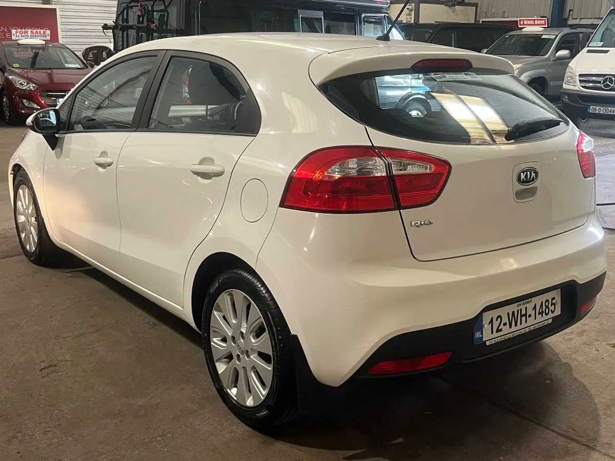 12 KIA RIO LUXURY TRIM LOW KMS NCT PASSED - Image 3