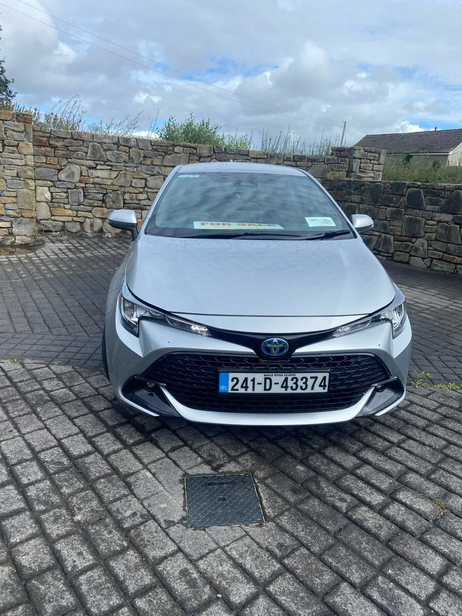 Toyota Corolla - Image 2