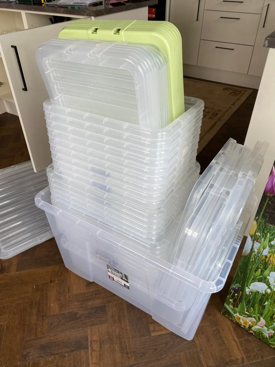Plastic storage boxes