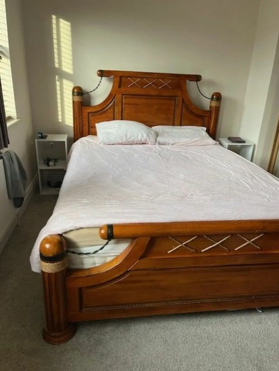 King sized Bed - Image 2