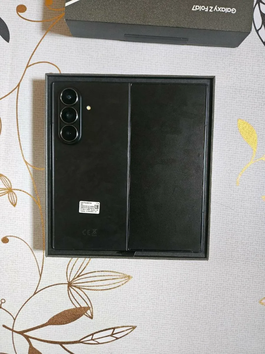 SAMSUNG Z FOLD 7 1TB - Image 3