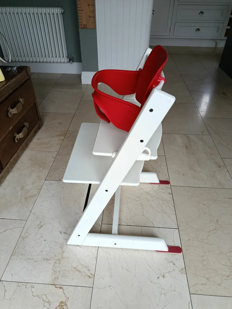 Tripp Trapp High Chair & Newborn set - Image 3