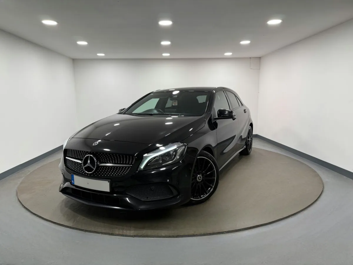 2018 Mercedes-Benz A200 AMG LINE NIGHT PACK - Image 3