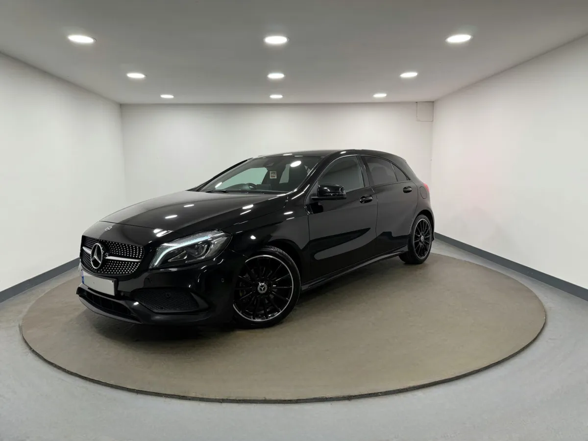 2018 Mercedes-Benz A200 AMG LINE NIGHT PACK - Image 2