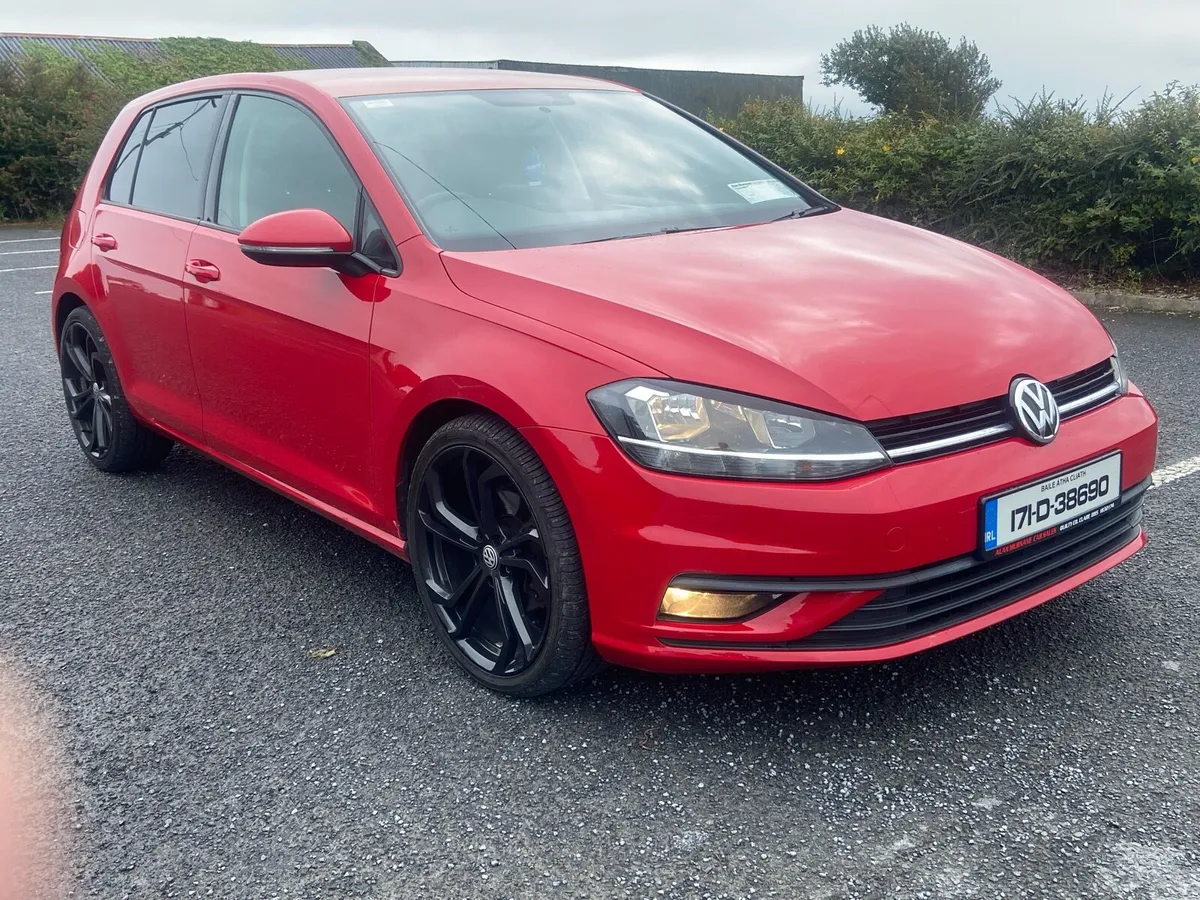 Volkswagen Golf 1.6 Tdi 2017 - Image 1