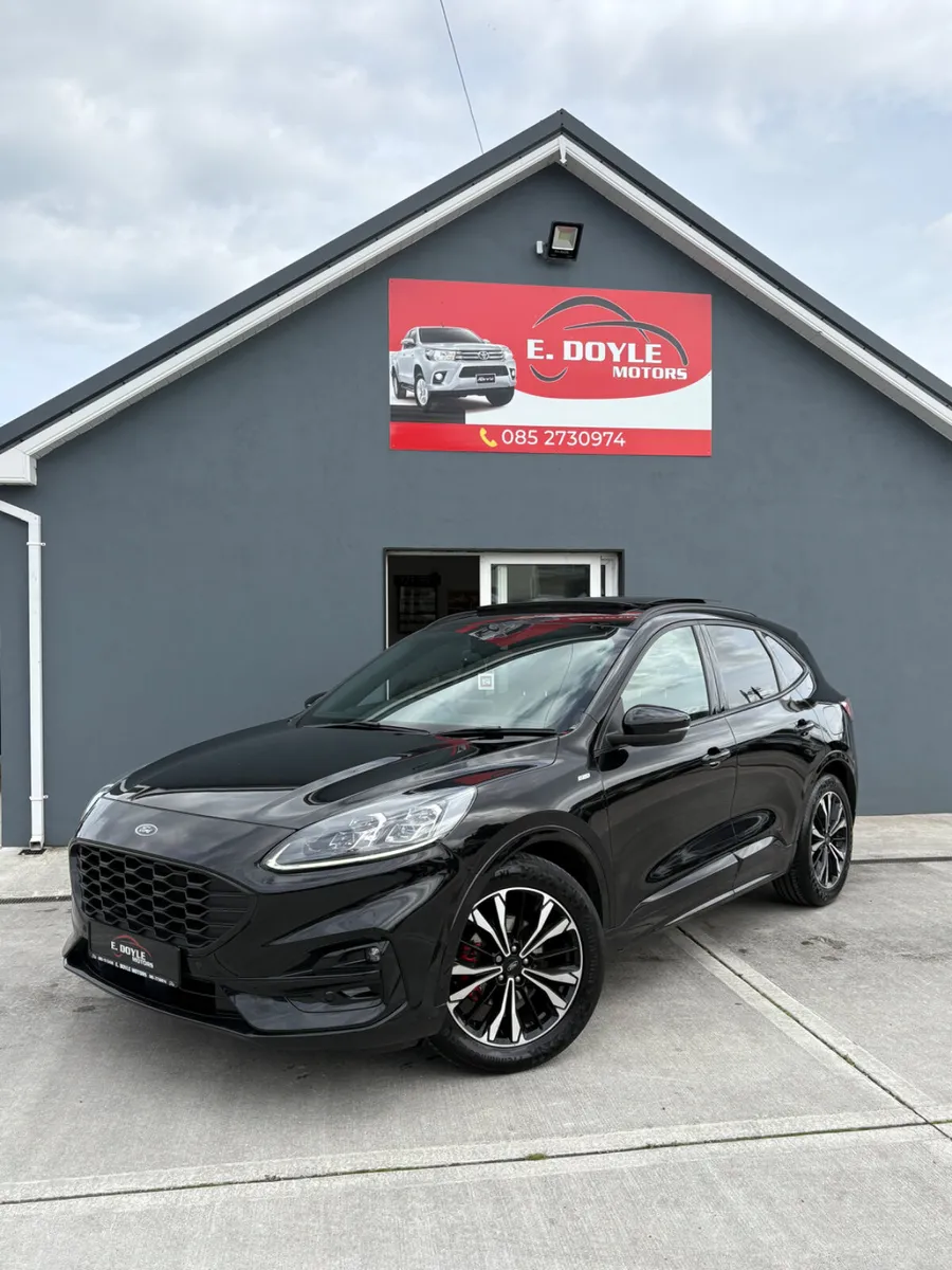 Ford Kuga 2022 ST- Line X - Image 2