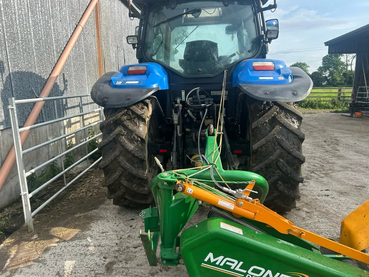 New Holland Tractor - Image 3