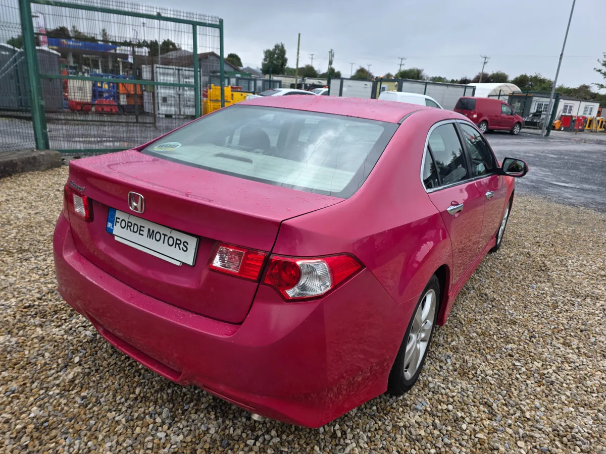 Honda Accord 2009 - Image 4