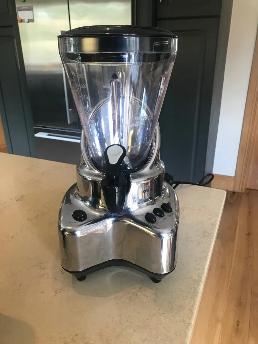 Kitchen - Image 1