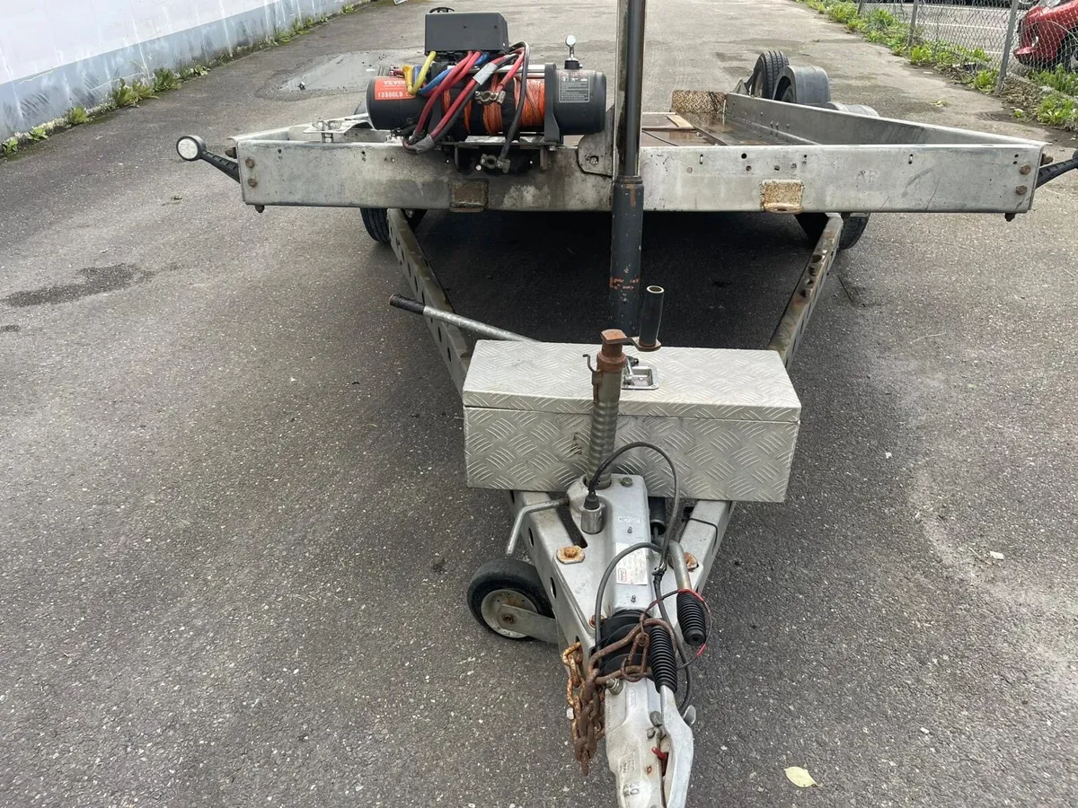 Car transporter - Image 2