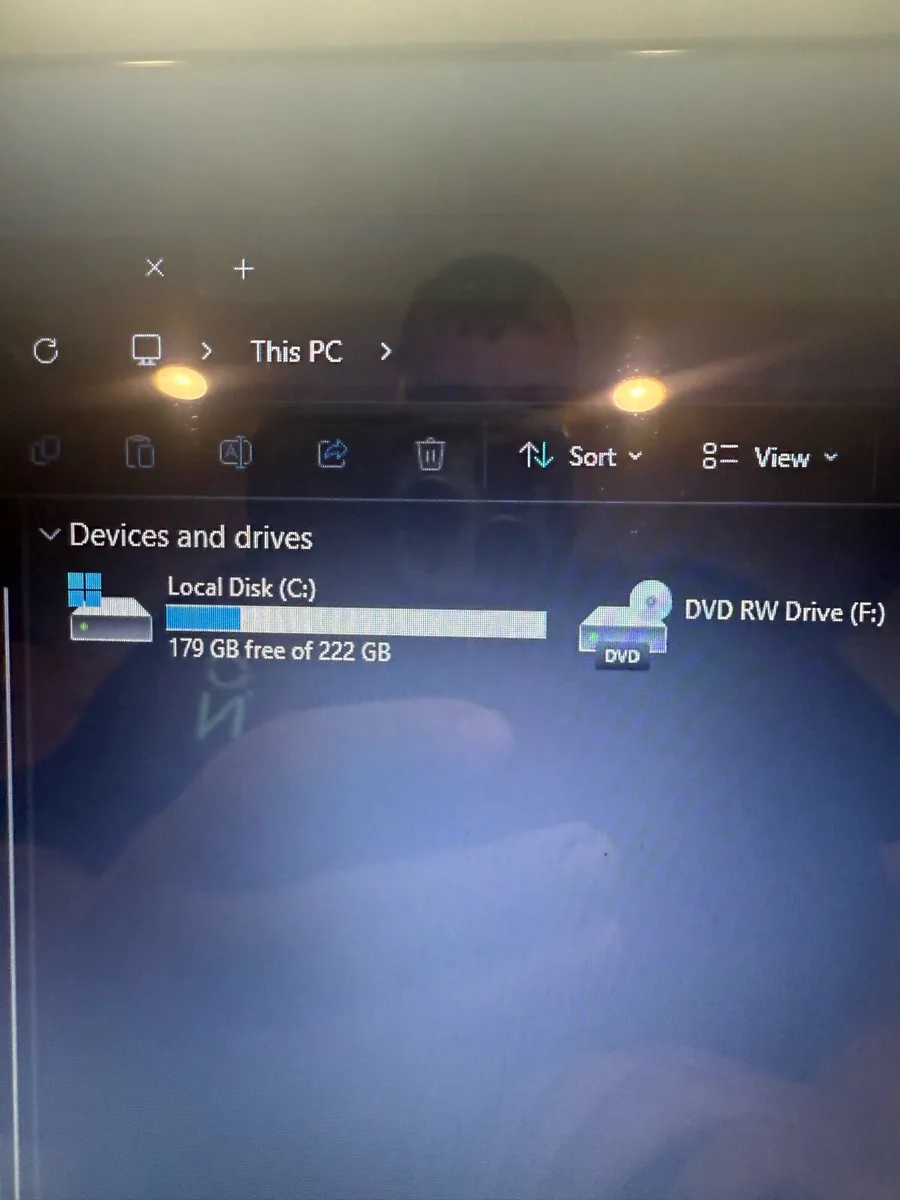 Laptop - Image 2