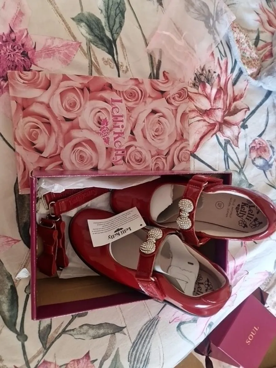 Girls  new shoes Lelli Kelly - Image 2