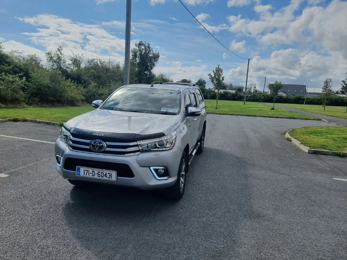 Toyota Hilux 2017 - Image 3