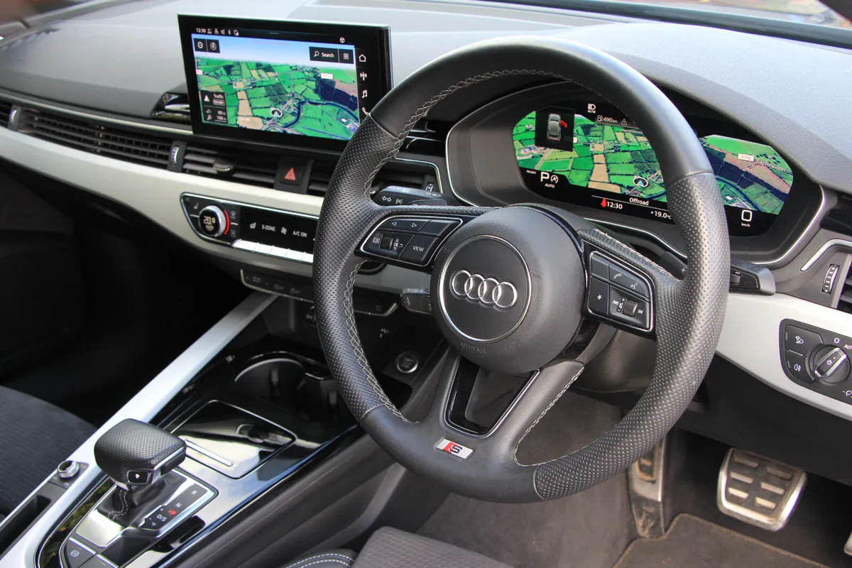 A5 S Line * Virtual dash * S Tronic * 163bhp - Image 3