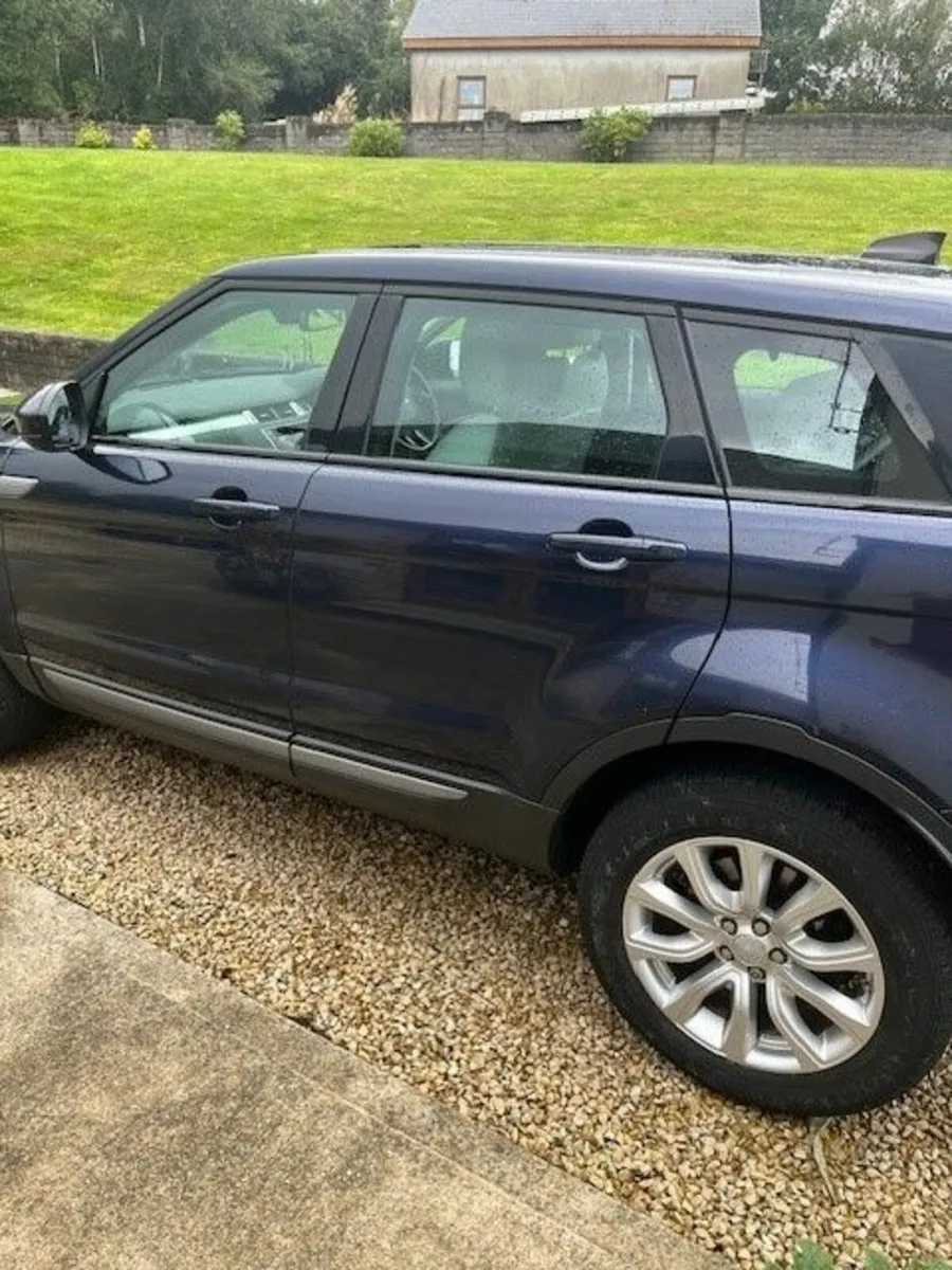 Land Rover Range Rover Evoque 2017 - Image 3