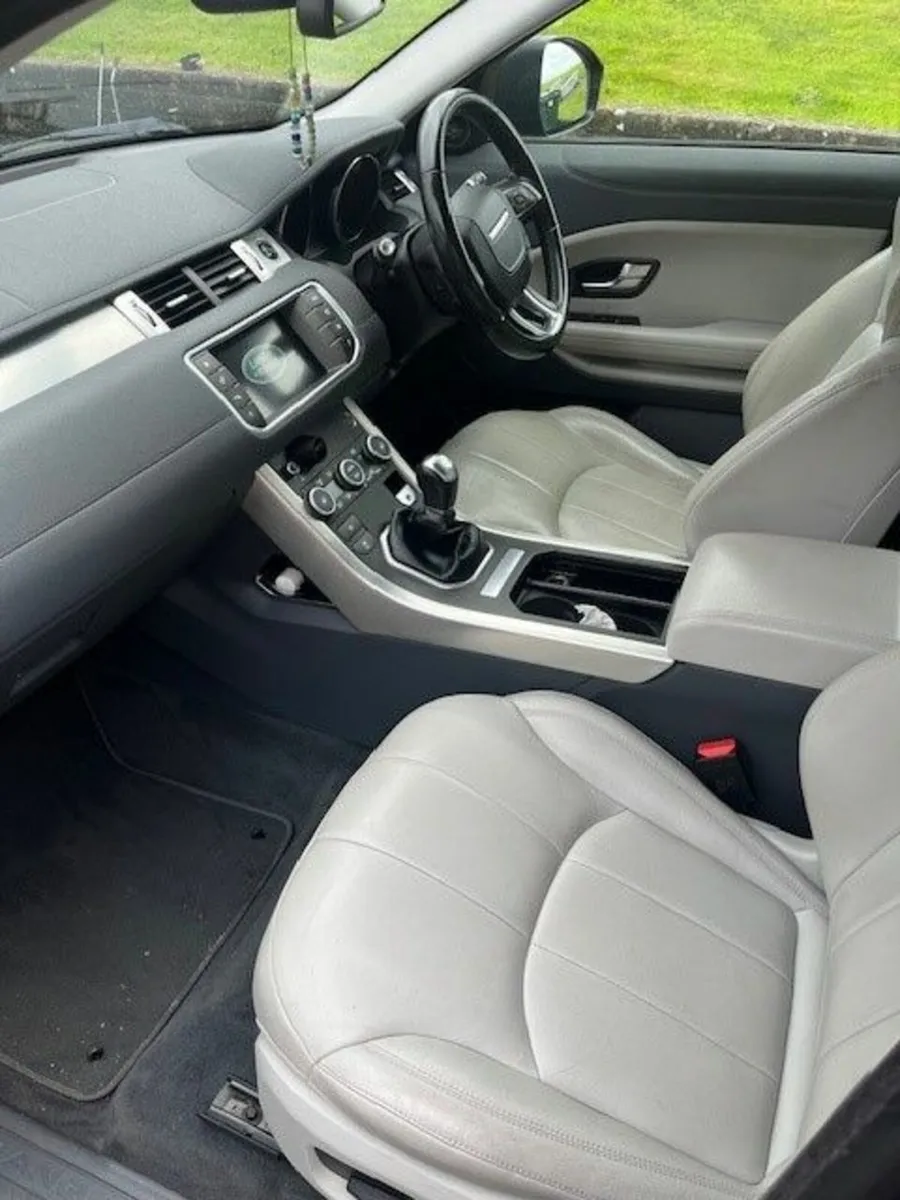Land Rover Range Rover Evoque 2017 - Image 4