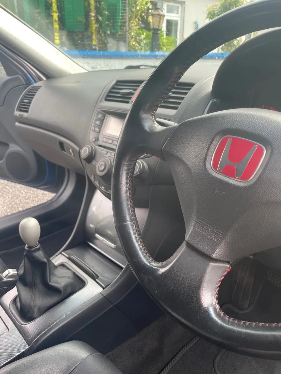 Honda Accord 2003 - Image 3