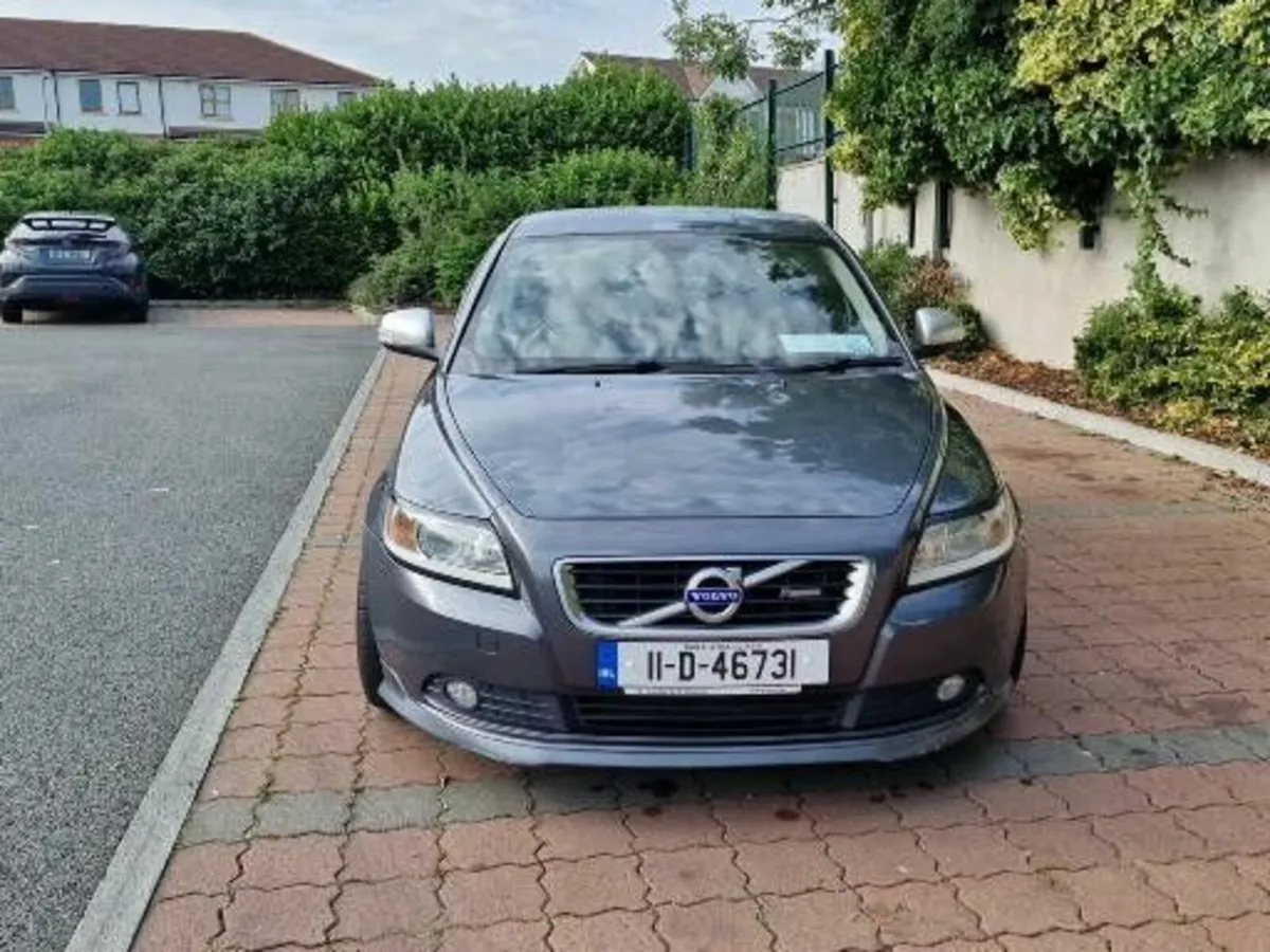 2011 VOLVO S40 2.0 D4 R DESIGN *** NEW NCT **** - Image 2