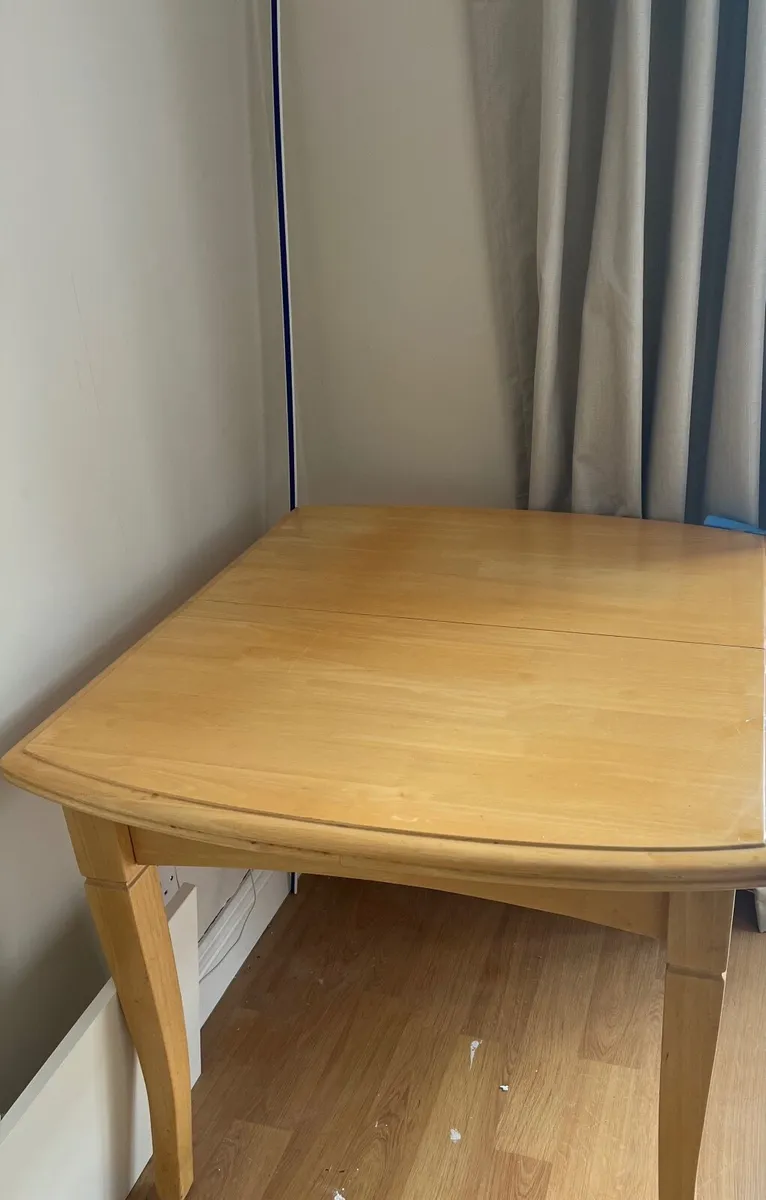 Dining table (extendable) - Image 1