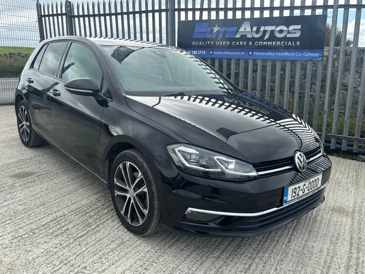 Volkswagen Golf Comfortline TSI DSG 2019 - Image 1
