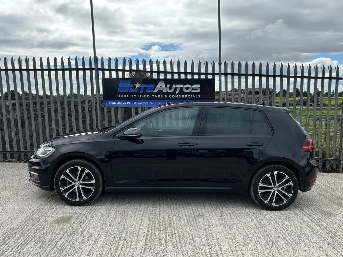 Volkswagen Golf Comfortline TSI DSG 2019 - Image 2