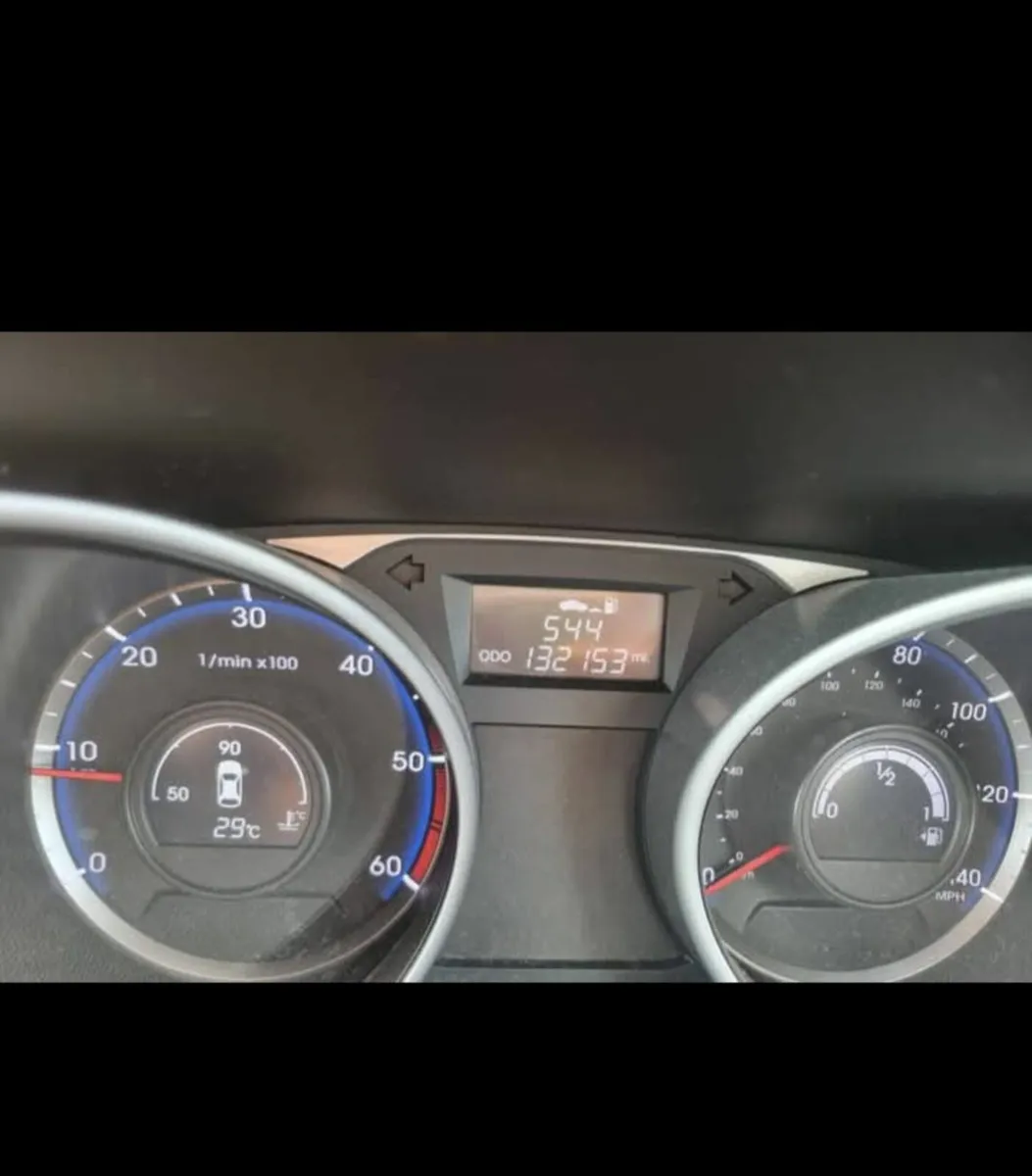 Hyundai ix35 2012 - Image 4