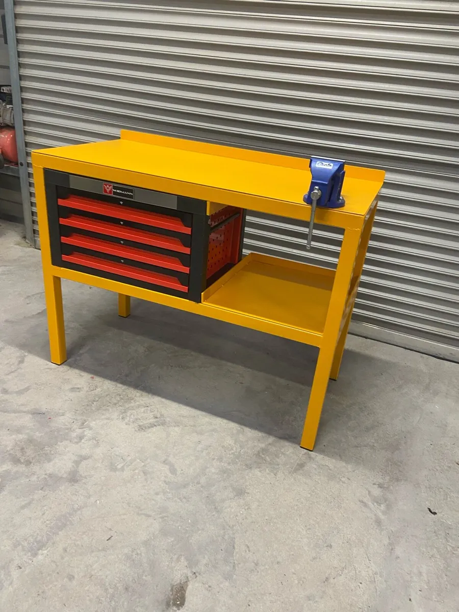 Wurth styled work bench - Image 1