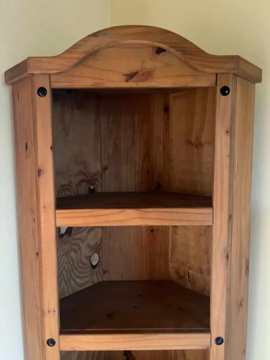 Mexican pine corner dresser - Image 4