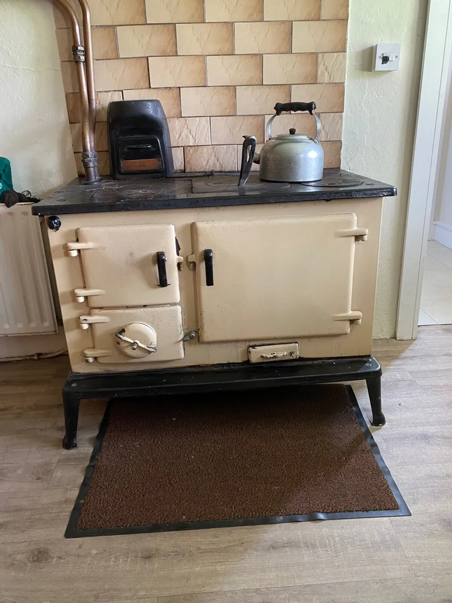 Stanley stove - Image 3