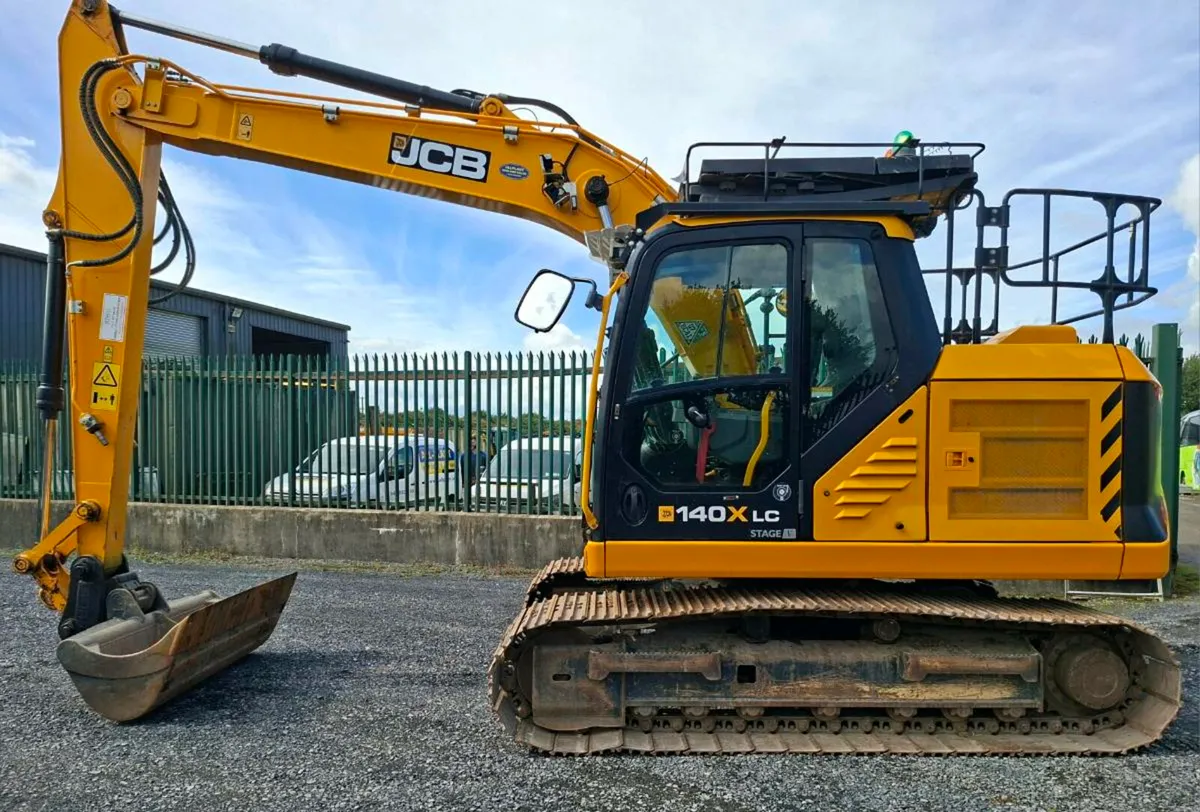 2021 JCB 140X LC - Image 2