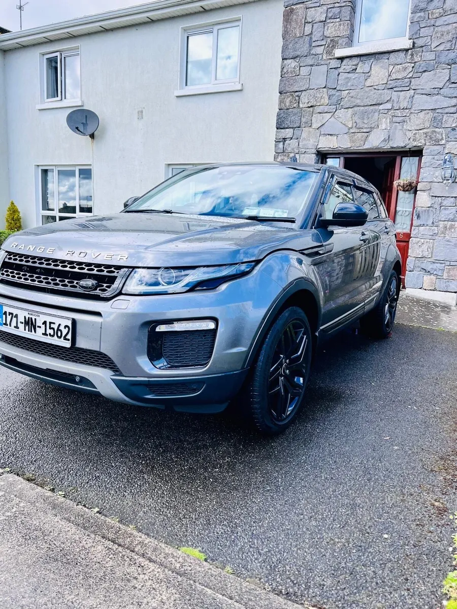 Range Rover - Image 2
