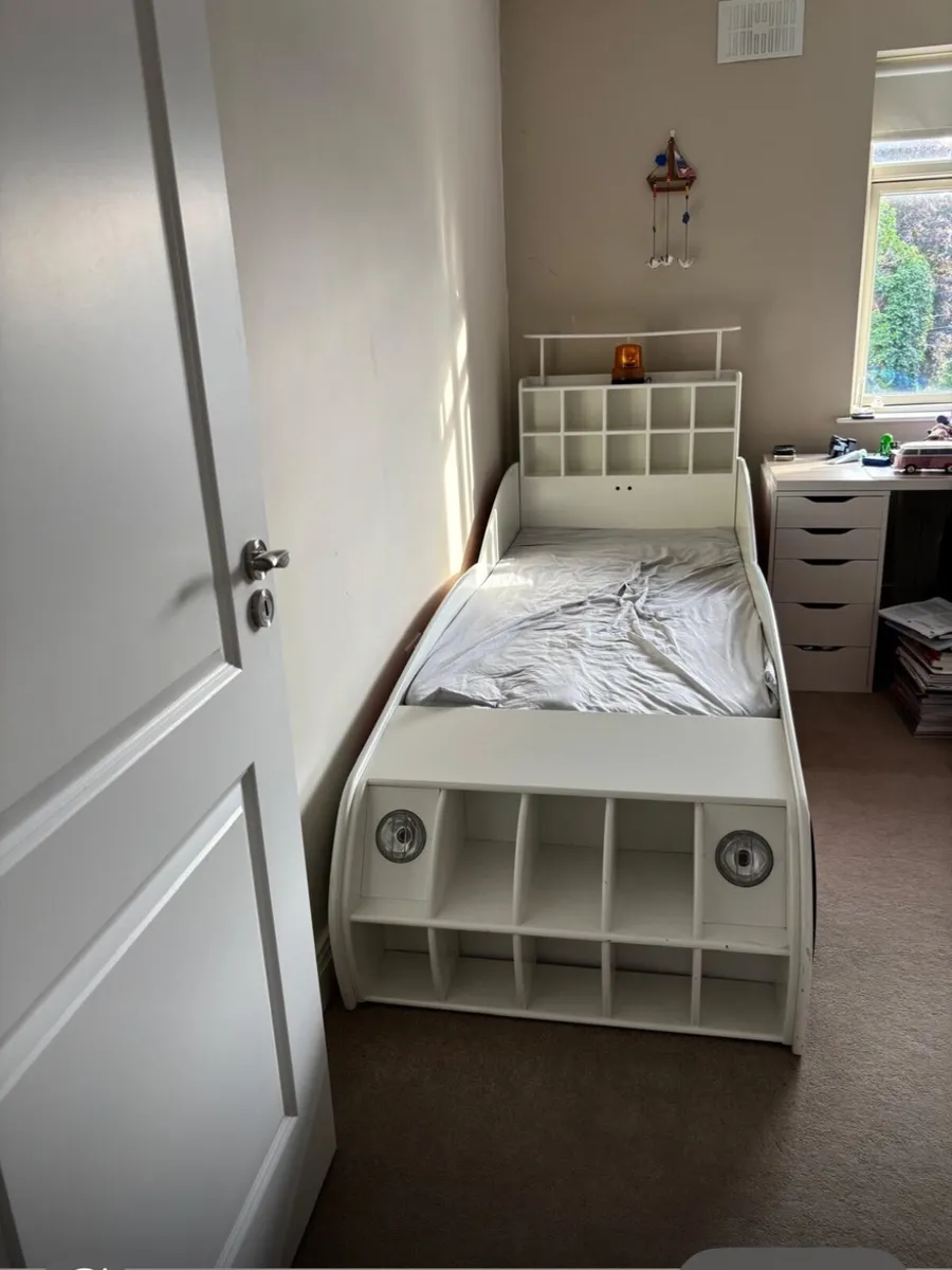 Furniture/Toys - FREE - Image 2
